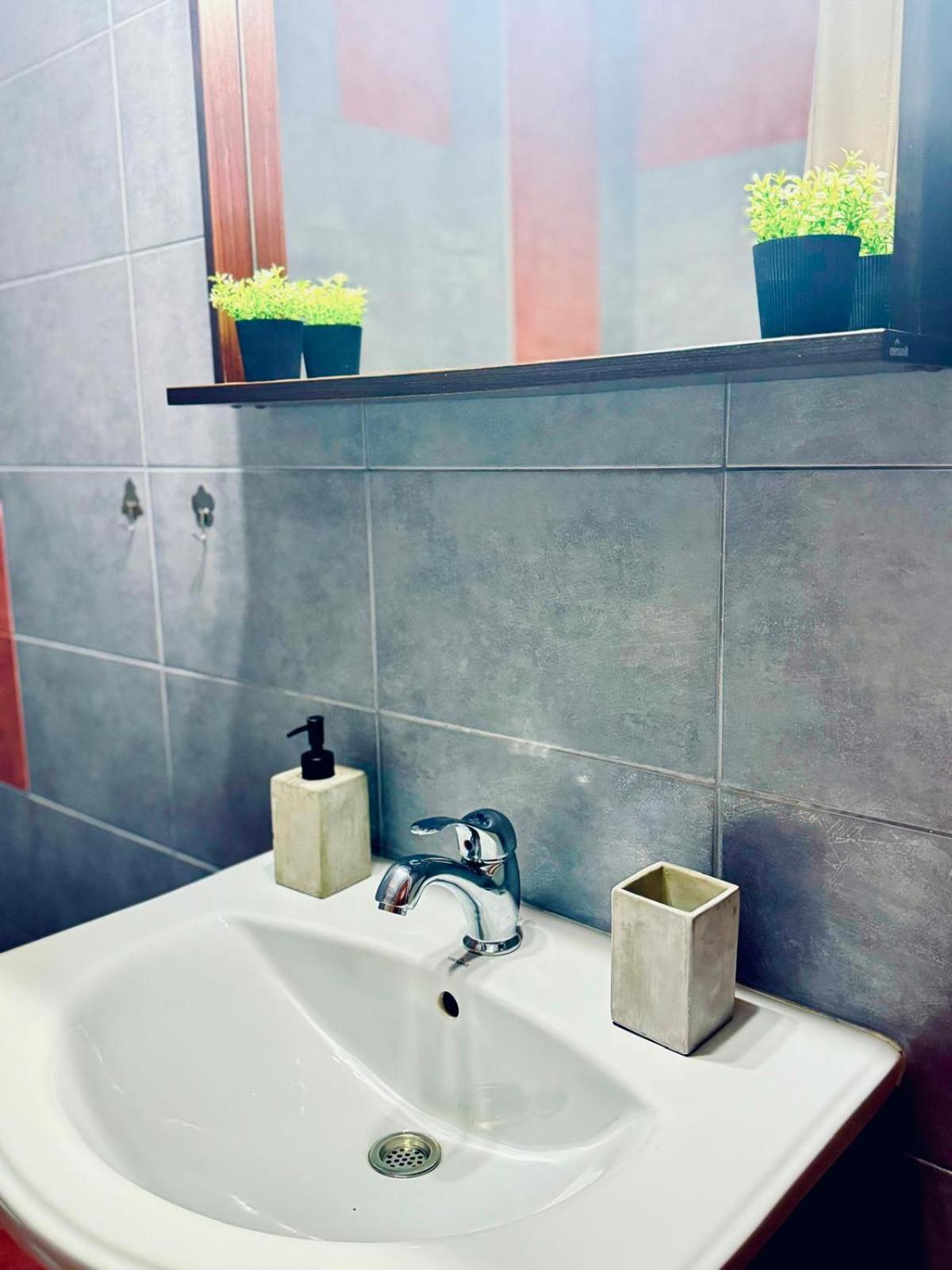 2 Rooms Urban Retreat Unirii Near City Center 布加勒斯特 外观 照片